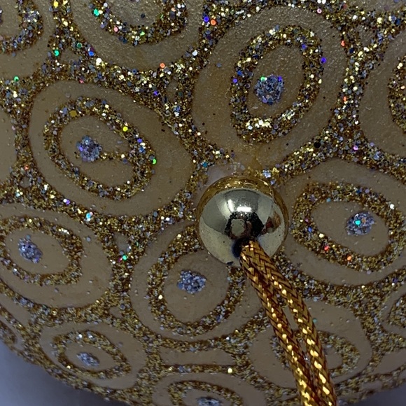 Large round gold glitter Christmas tree ornament decoration vintage decor - Picture 8 of 17